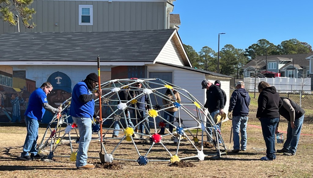 Youth center receives new playground equipment courtesy of Georgia Power